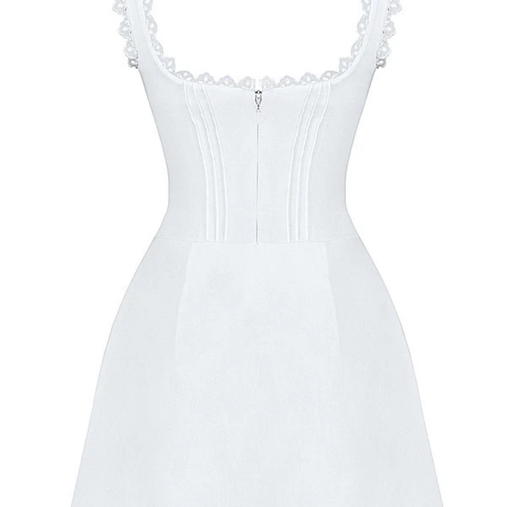 HOUSE OF CB 'Tilly' White Pin Tuck Mini Dress /Size XSmall (Plus) $239 - Picture 5 of 9